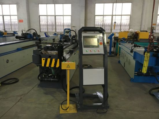 Three-Dimensional Tube Bending Machine (GM-SB-38CNC)