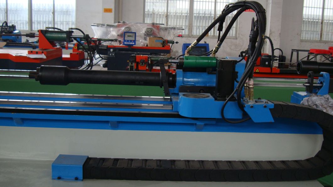 Wire Steel Pipe Bending Machine with Ce Certificate (GM-SB-18CNC)