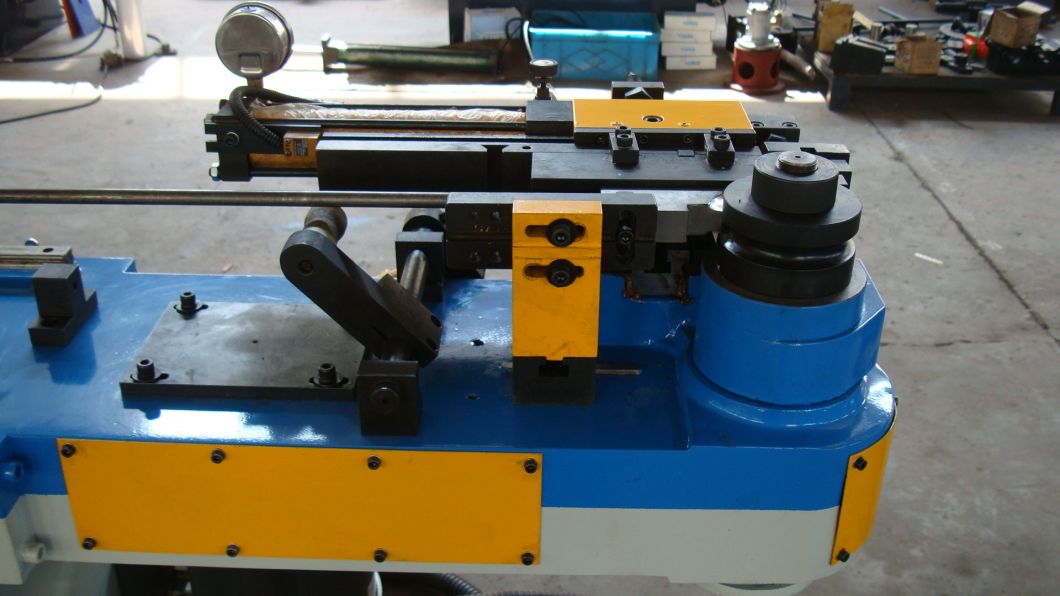 High Quality Hot Sale Pipe and Tube Bender (GM-SB-18CNC)