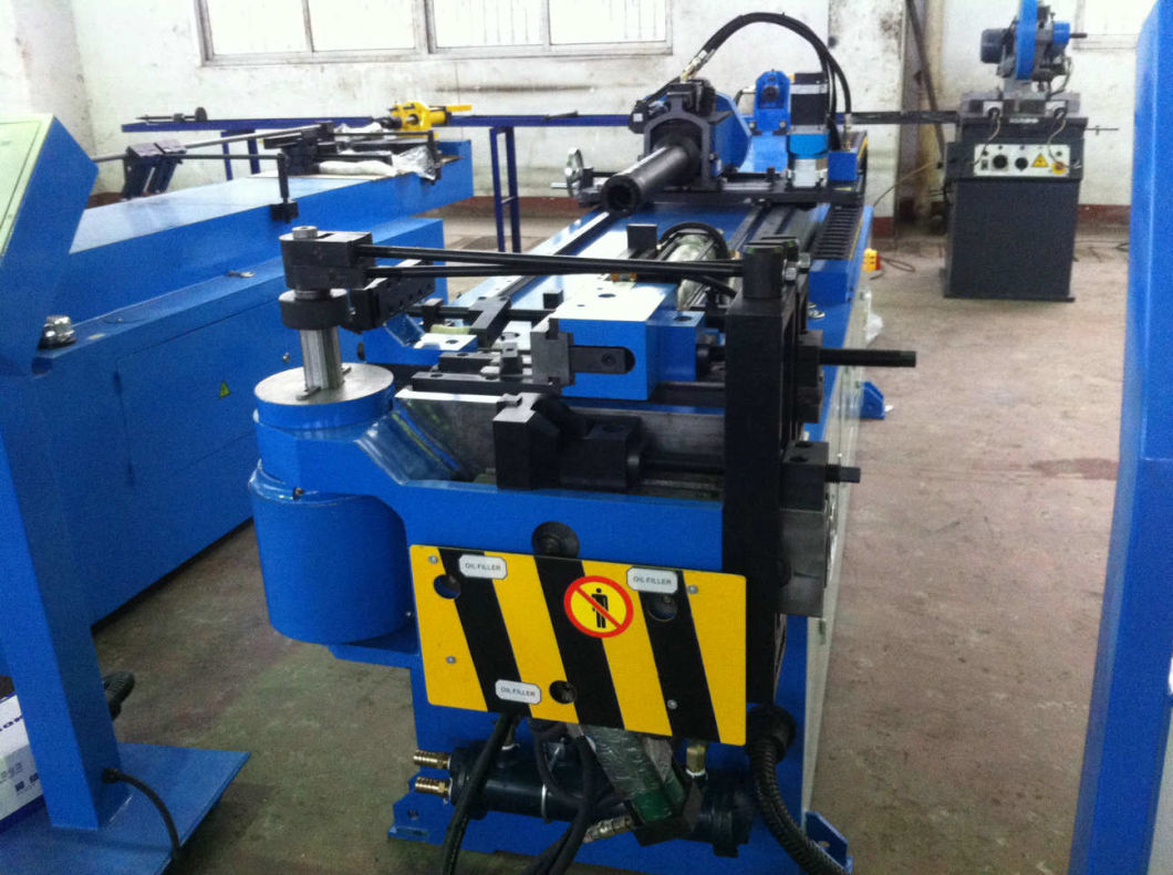 CNC Servo Motor Pipe Bending Machine with Wiper Die (GM-SB-38CNC)