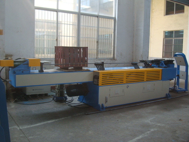 Hydraulic Control Pipe Bender Machinery (GM-SB-89NCB)