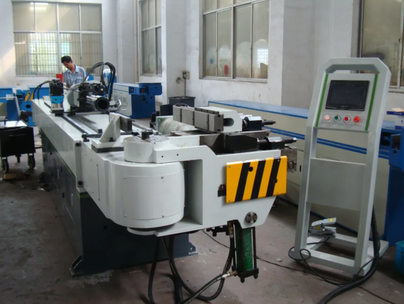 CNC Single-Head Bending Machine (GM-SB-76CNC)