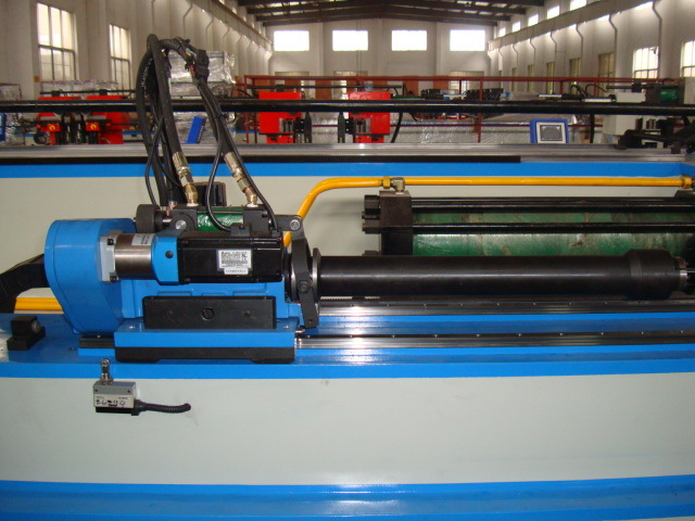 Wire Steel Pipe Bending Machine with Ce Certificate (GM-SB-18CNC)