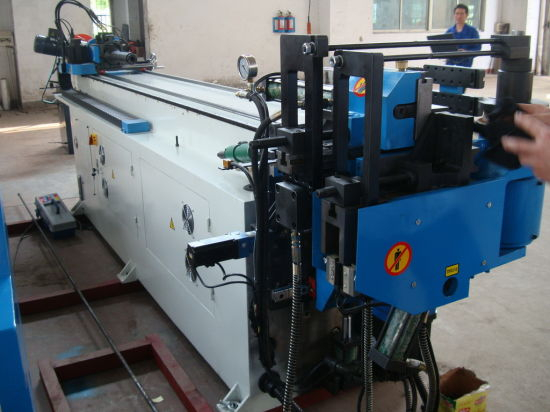 CNC Servo Motor Pipe Bending Machine with Wiper Die (GM-SB-38CNC)