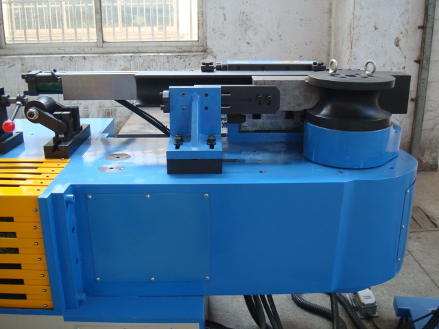 Hydraulic Control Pipe Bender Machinery (GM-SB-89NCB)