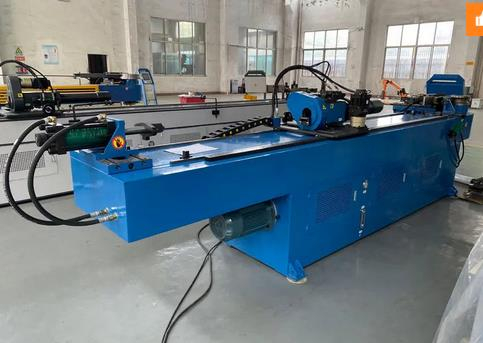 pipe bending machine.jpg